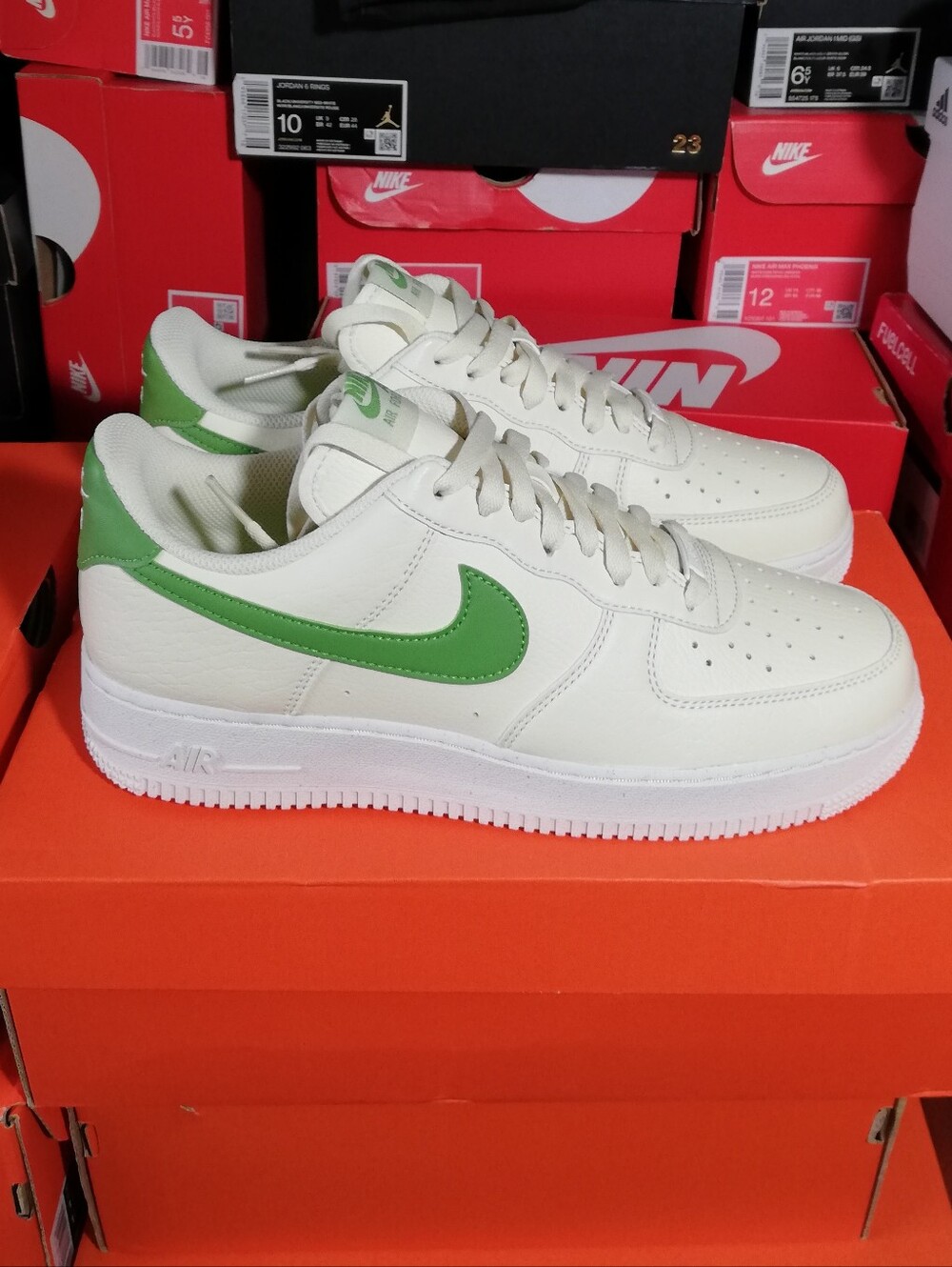 NIKE AIR FORCE 1 "COCONUT MILK" WOMEN US SIZE 9 BRAND NEW IN BOX